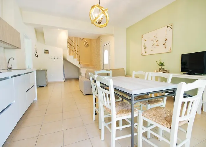 Thassian * Limenas (Thasos)